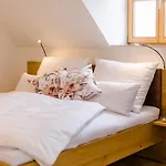 아파트 Gaestezimmer Hambammer