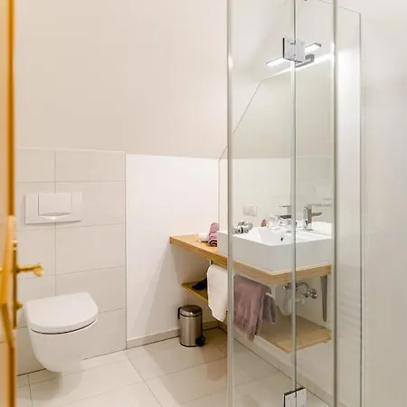 Apartment Gaestezimmer Hambammer Heimschuh