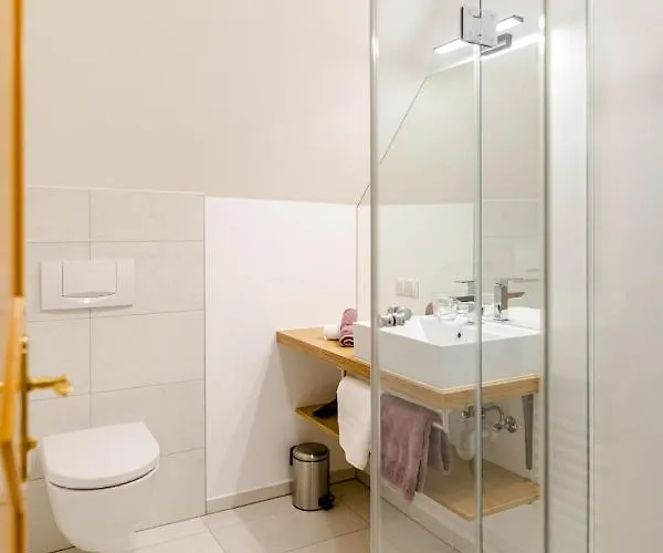 Daire Gaestezimmer Hambammer Heimschuh